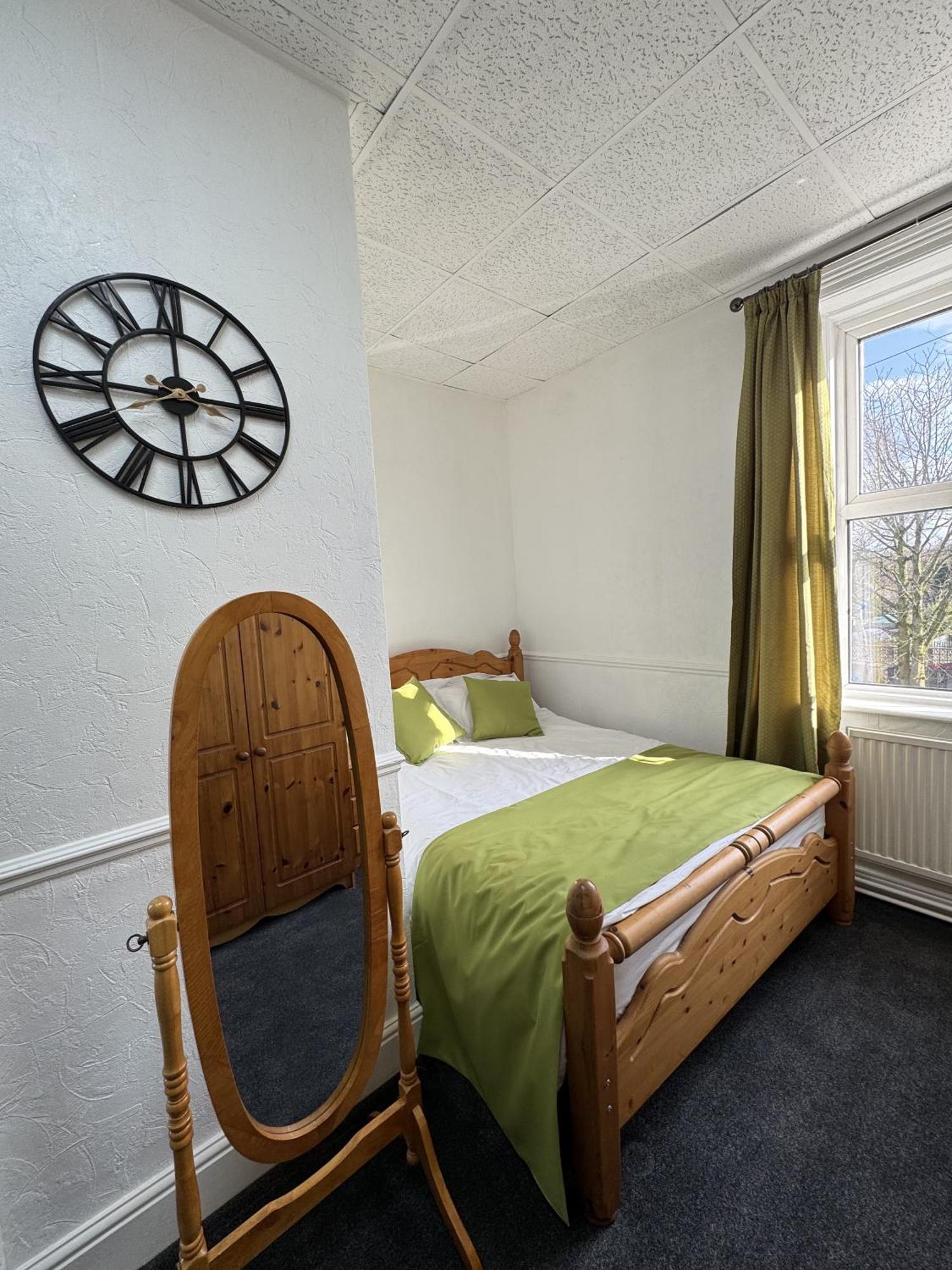 The Wickham Arms Hotel Cleckheaton Zimmer foto